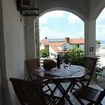 Blue * Jelsa (Hvar)